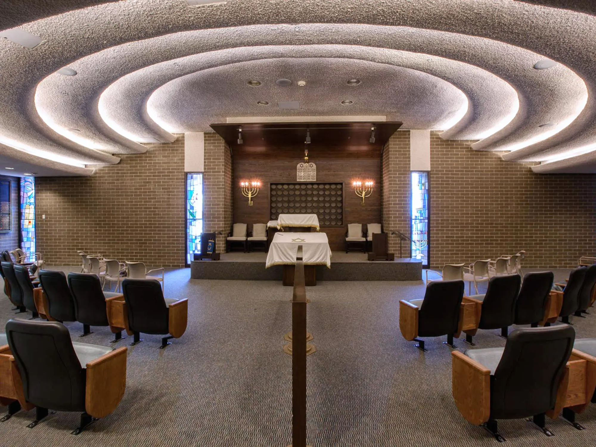synogogue at ovation